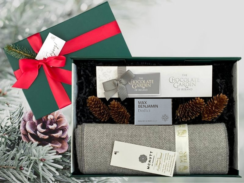 Festive - Chilling Gift Box