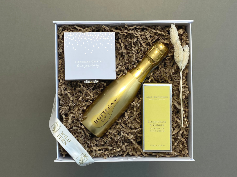 Looking for gift ideas? ladies gift box, made in Ireland, luxury Irish brands. Max Benjamin handcream.  Tipperary Crystal Necklace. Prosecco. Locally made. Perfect for corporate gift and occasion gifts .  