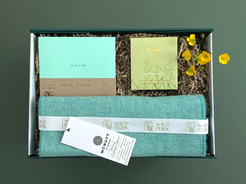 Looking for gift ideas? Gift box, made in Ireland, luxury Irish brands. McNutt green scarf. Herb Dublin candle.Green badly made books.  Locally made. Perfect for corporate gift and occasion gifts .  